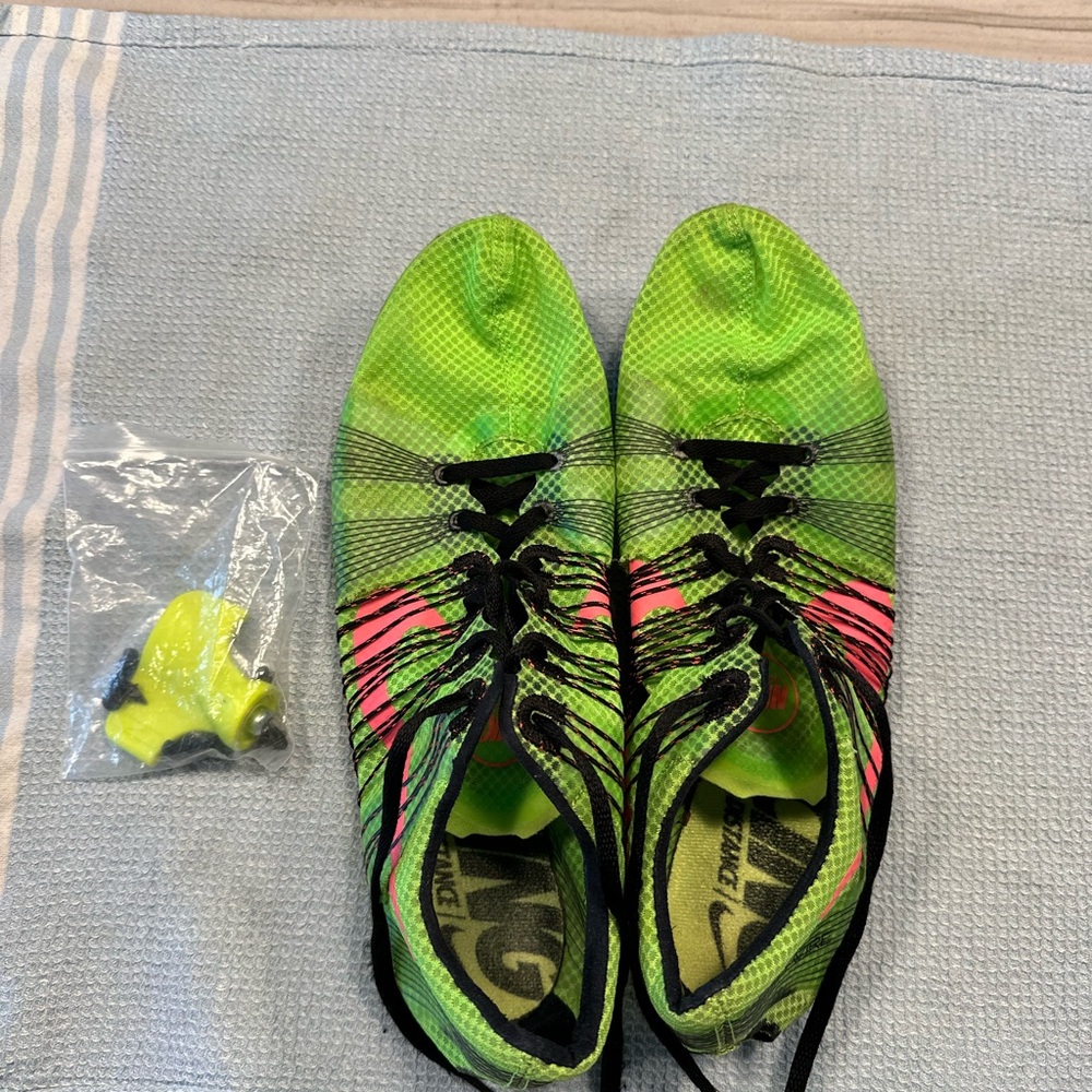 Nike Zoom victory track spikes with tools